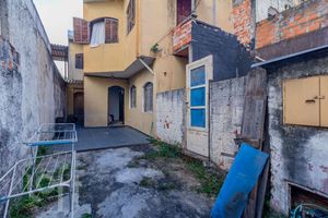 Image 32 - 868598