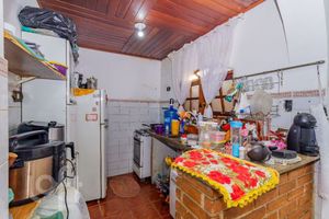 Image 16 - 868598