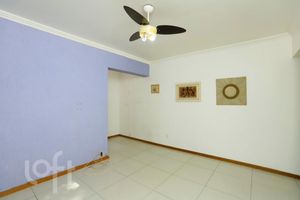 Image 1 - 868609