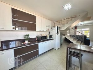 Image 8 - 868617