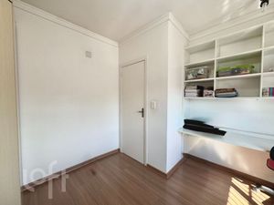 Image 37 - 868617