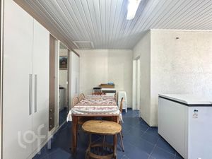 Image 47 - 868617