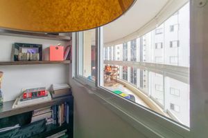Image 15 - 868619