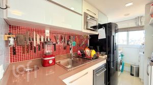 Image 4 - 868629