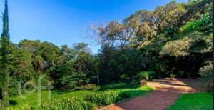 Image 10 - 868630