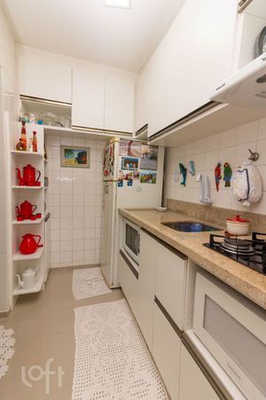 Image 7 - 868631