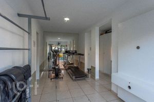 Image 24 - 868633