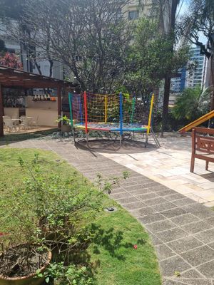 Image 27 - 868646