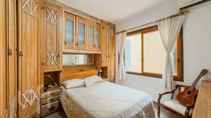 Image 15 - 868651