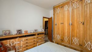 Image 16 - 868651