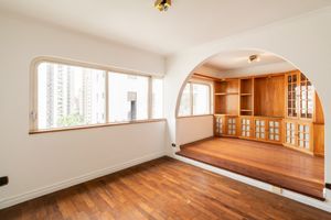 Image 16 - 868656