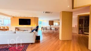Image 4 - 868662