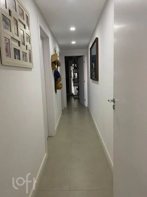 Image 12 - 868665