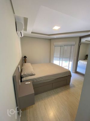 Image 9 - 868666