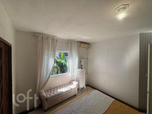 Image 4 - 868667