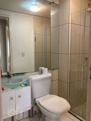 Image 10 - 868668