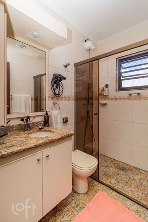 Image 19 - 868672