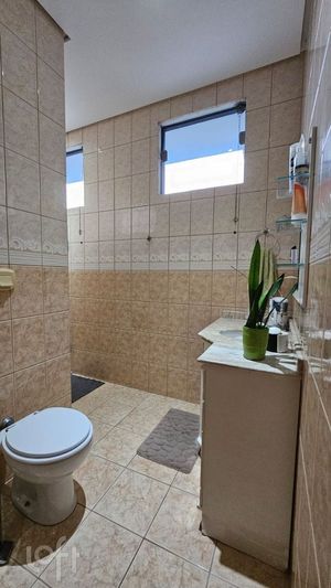 Image 34 - 868675