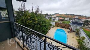 Image 25 - 868675