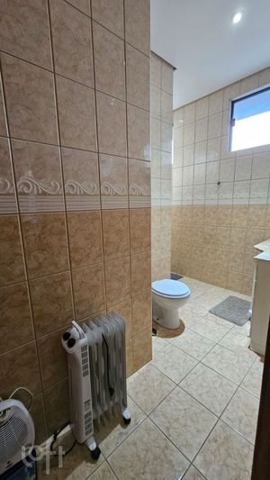 Image 33 - 868675