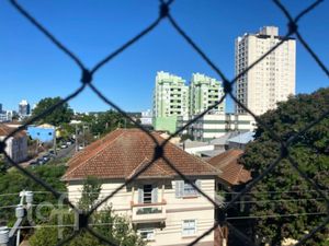 Image 11 - 868677