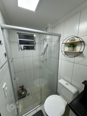 Image 12 - 868681