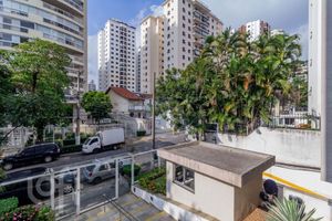 Image 9 - 868683
