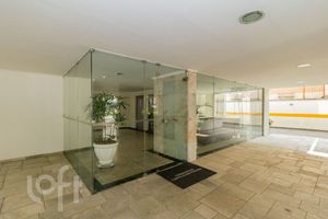 Image 35 - 868683