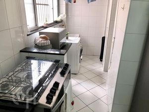 Image 1 - 868683