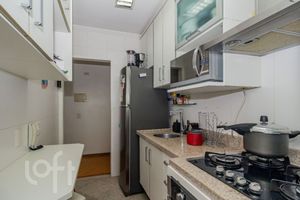 Image 22 - 868684