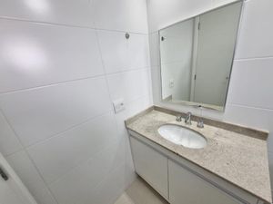 Image 9 - 868690