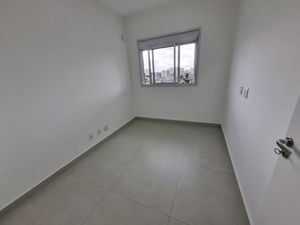 Image 13 - 868690