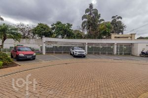 Image 42 - 868711