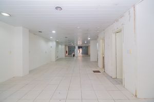 Image 6 - 868719