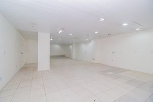 Image 1 - 868719