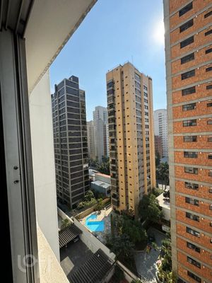 Image 13 - 868721