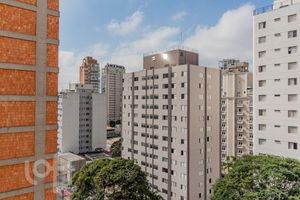 Image 9 - 868721