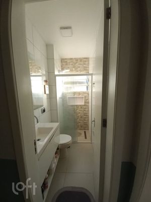 Image 14 - 868724