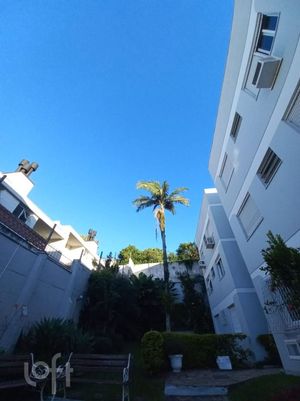 Image 19 - 868724