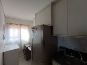 Image 10 - 868736