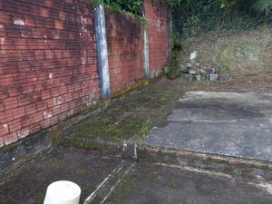 Image 1 - 868738