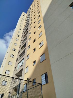 Image 35 - 868739
