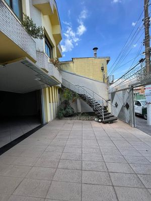 Image 30 - 868742