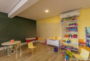 Image 43 - 868750