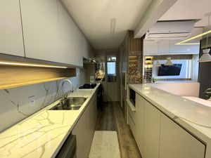 Image 8 - 868753