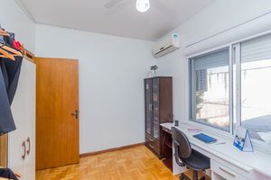 Image 7 - 868761