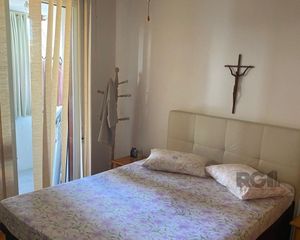 Image 16 - 868772