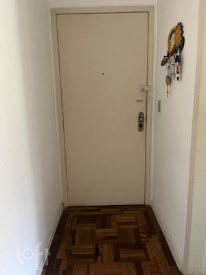 Image 8 - 868798