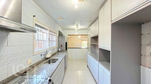 Image 11 - 868799