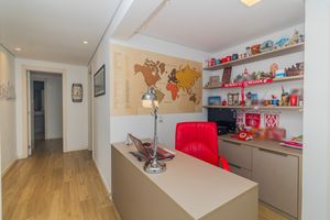 Image 9 - 868805
